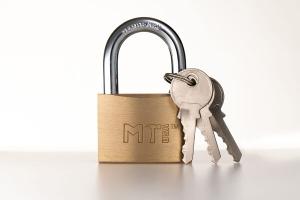 MT-USA Middle Duty Brass Padlock. Waterproof Ring w Leaking Hole. 3 Keys. Brass Padlock w a Strong Hardened Shackle. 20mm(33G) to 70mm(500G) - Image 2